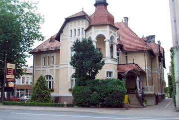 Фотографии Отель Villa Royal г. Острув-Велькопольски (Польша) №2 Фото Отель Villa Royal г. Острув-Велькопольски 2
