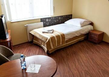 Фото номера Одноместный номер Отель Hotel Omega г. Острув-Велькопольски 6