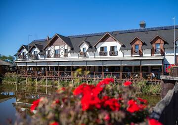 Фотографии Отель Hotel Górecznik г. Острув-Велькопольски (Польша) №3 Фото Отель Hotel Górecznik г. Острув-Велькопольски 3