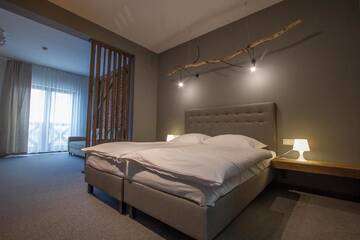 Фото номера Двухместный номер Делюкс с 1 кроватью Отель Hotel Górecznik г. Острув-Велькопольски 8