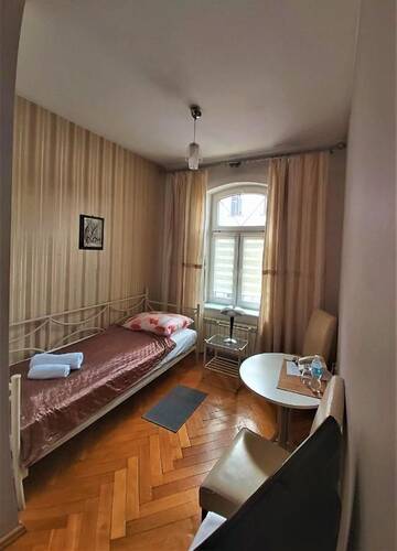 Фото номера Бюджетный одноместный номер Отель Hotel Polonia г. Острув-Велькопольски 2