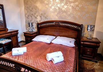 Фото номера Двухместный номер Делюкс с 1 кроватью Отель Hotel Polonia г. Острув-Велькопольски 8